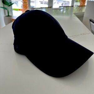 Lulu lemon baseball cap black woman’s one size